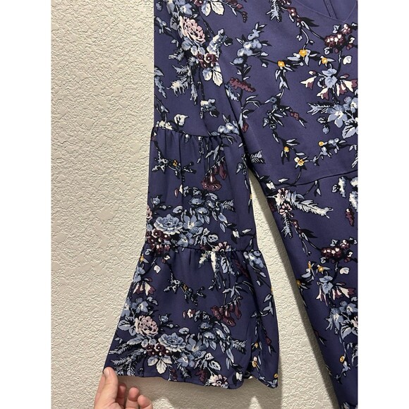Ann Taylor Loft Purple Frosted Branch Floral V-Neck Bell Sleeve Dress Womens 6P - Picture 5 of 9
